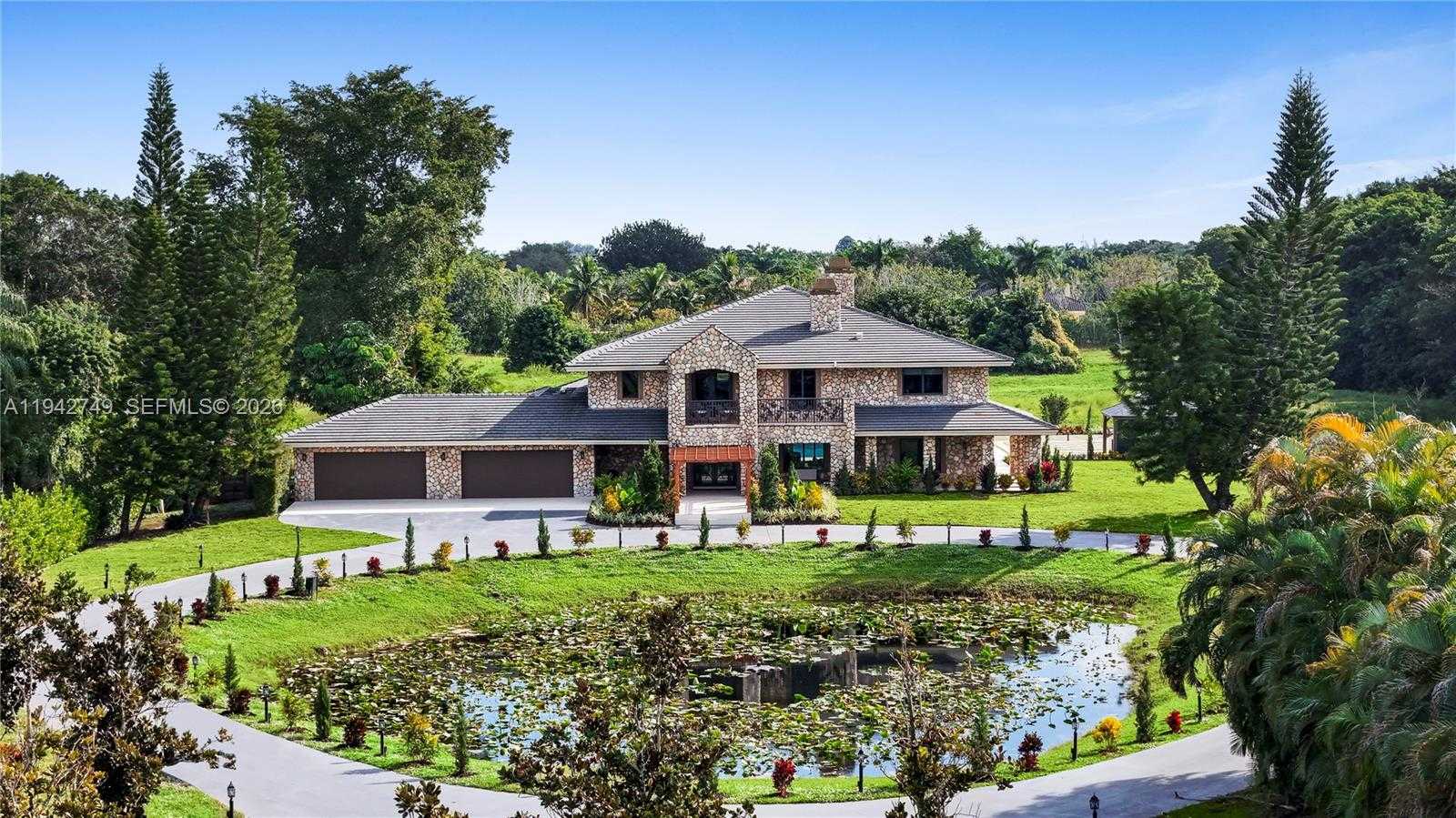 Small Image of 3320 SOUTH WEST 121ST AVE, Davie Number 3