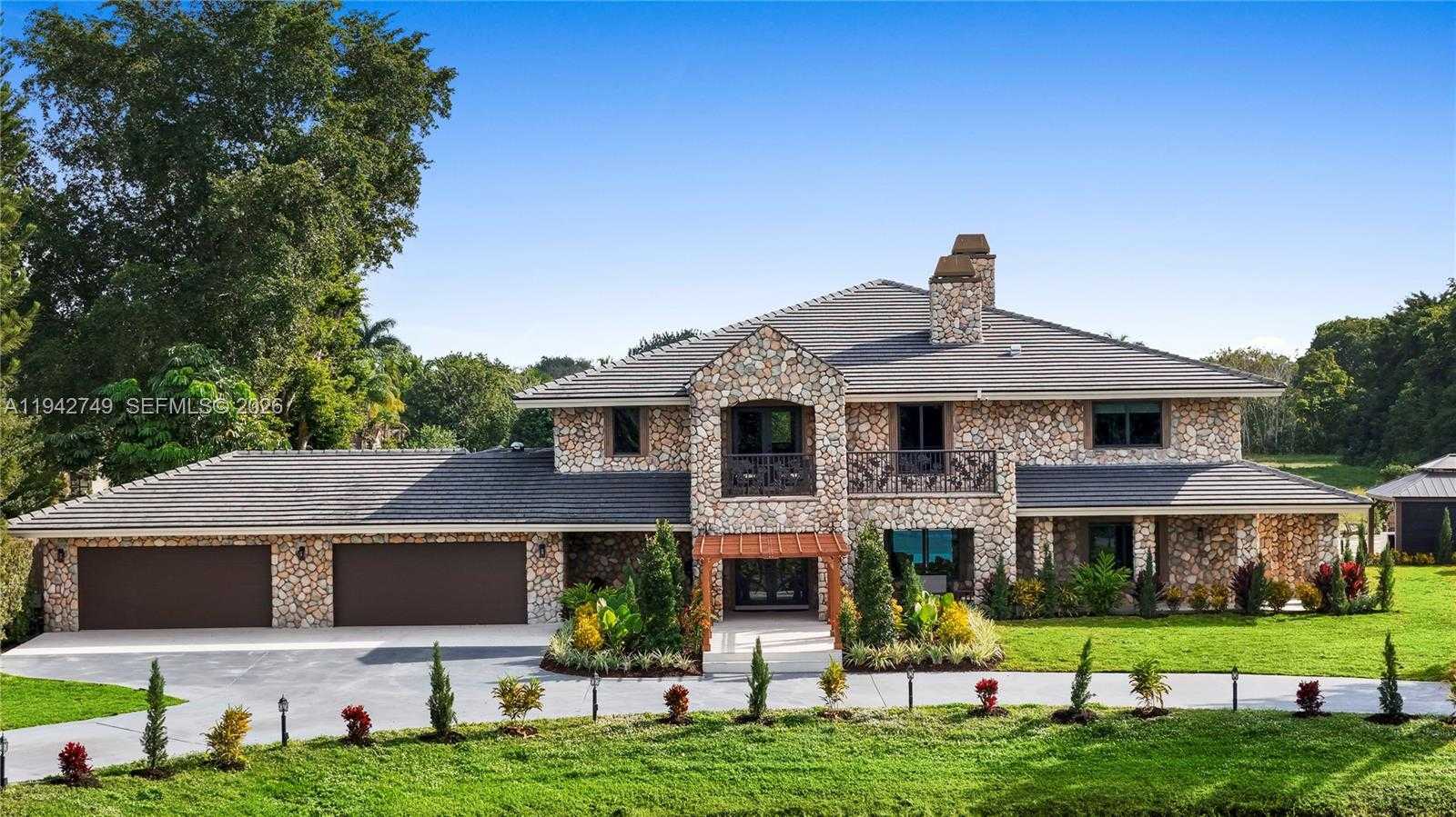 Small Image of 3320 SOUTH WEST 121ST AVE, Davie Number 80