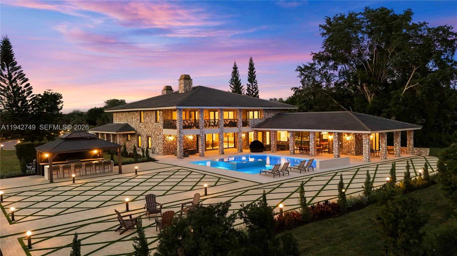 Small Image of 3320 SOUTH WEST 121ST AVE, Davie Number 9