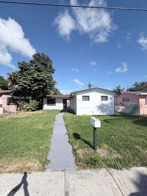 Small Image of 275 NORTH EAST 173, North Miami Beach Number 20