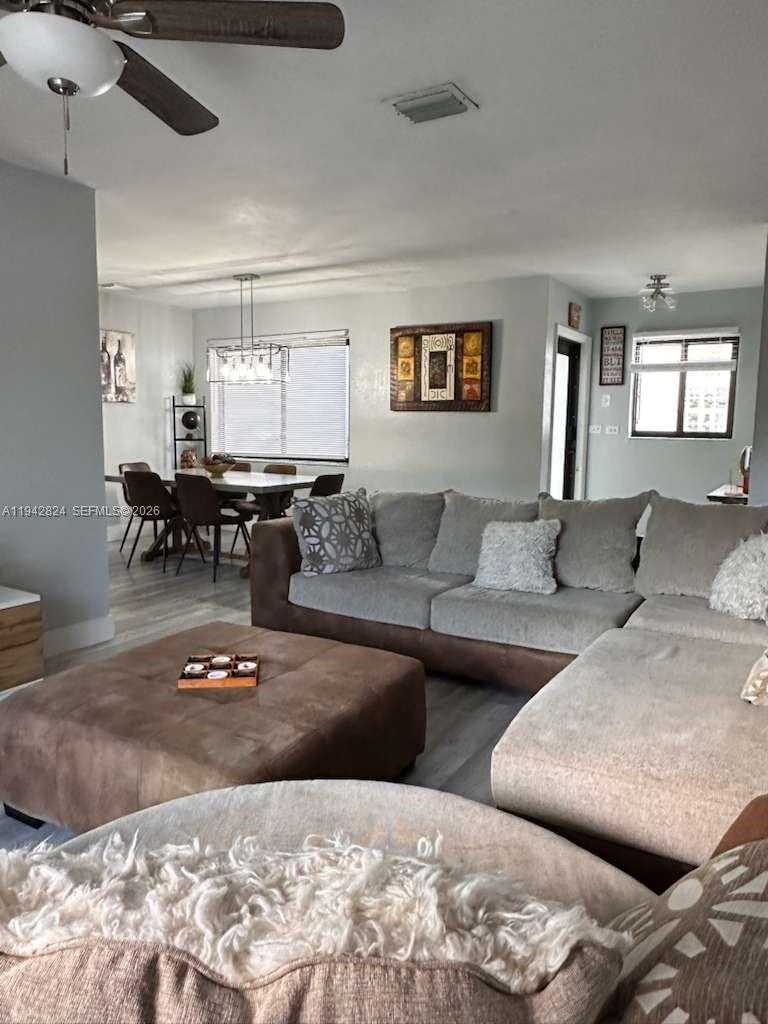 Small Image of 20600 SOUTH WEST 116TH RD, Miami Number 10