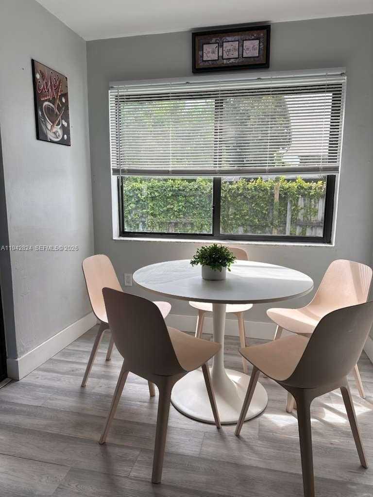 Small Image of 20600 SOUTH WEST 116TH RD, Miami Number 11