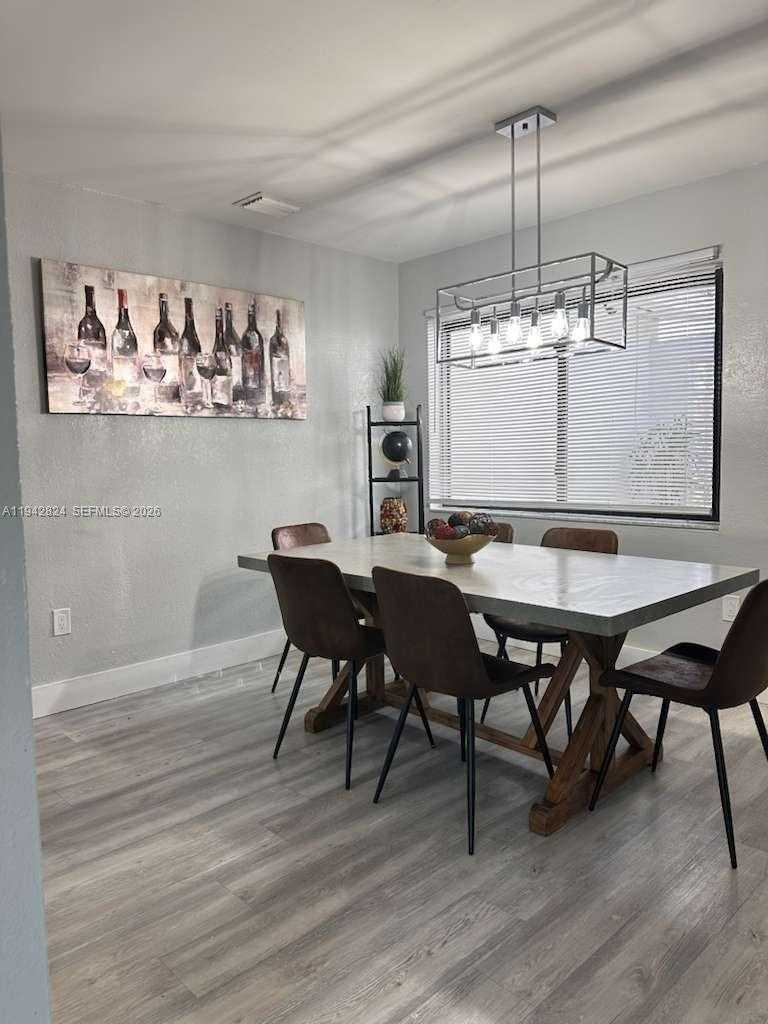 Small Image of 20600 SOUTH WEST 116TH RD, Miami Number 12