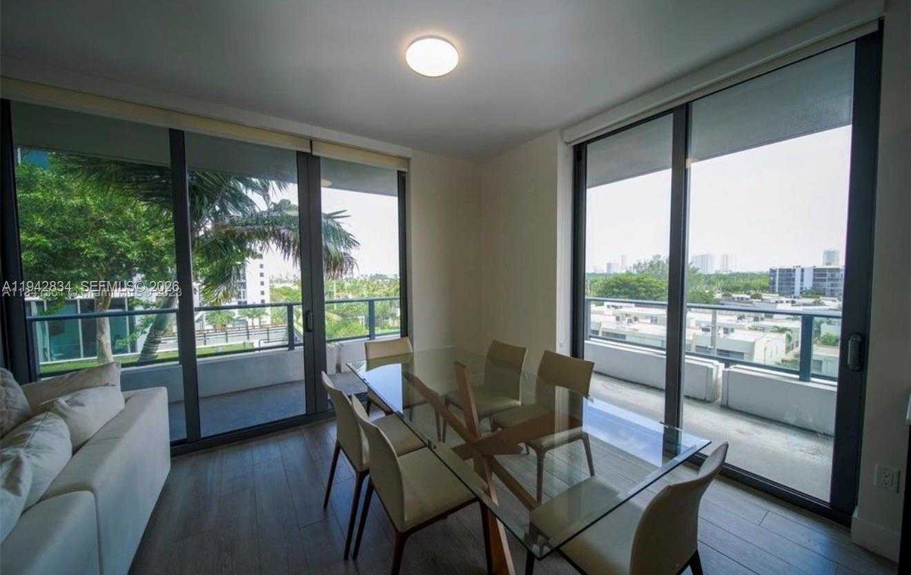 Small Image of 2960 NORTH EAST 207TH ST #610, Aventura Number 2