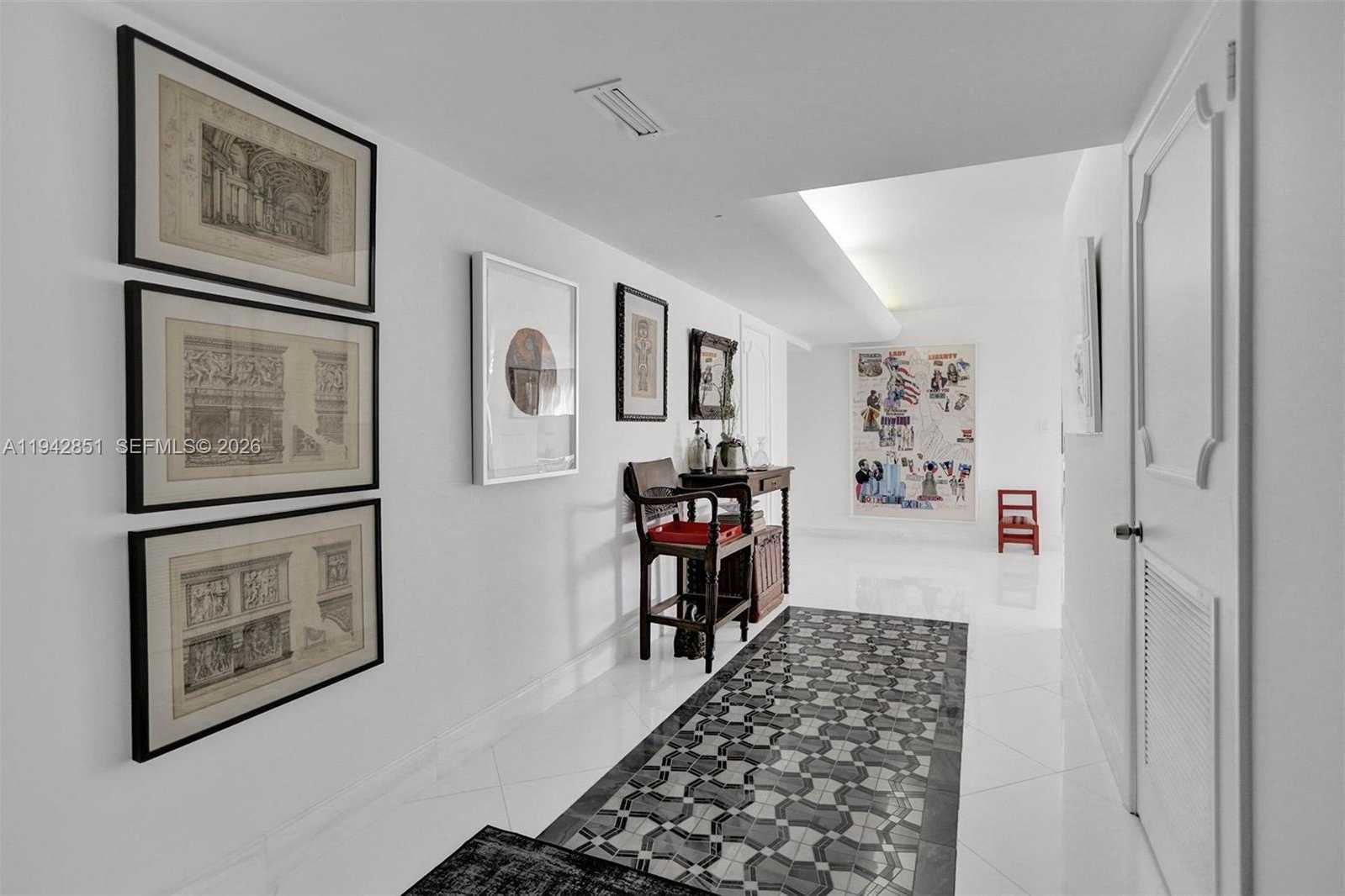 Small Image of 286 BAL BAY DR #3A, Bal Harbour Number 17