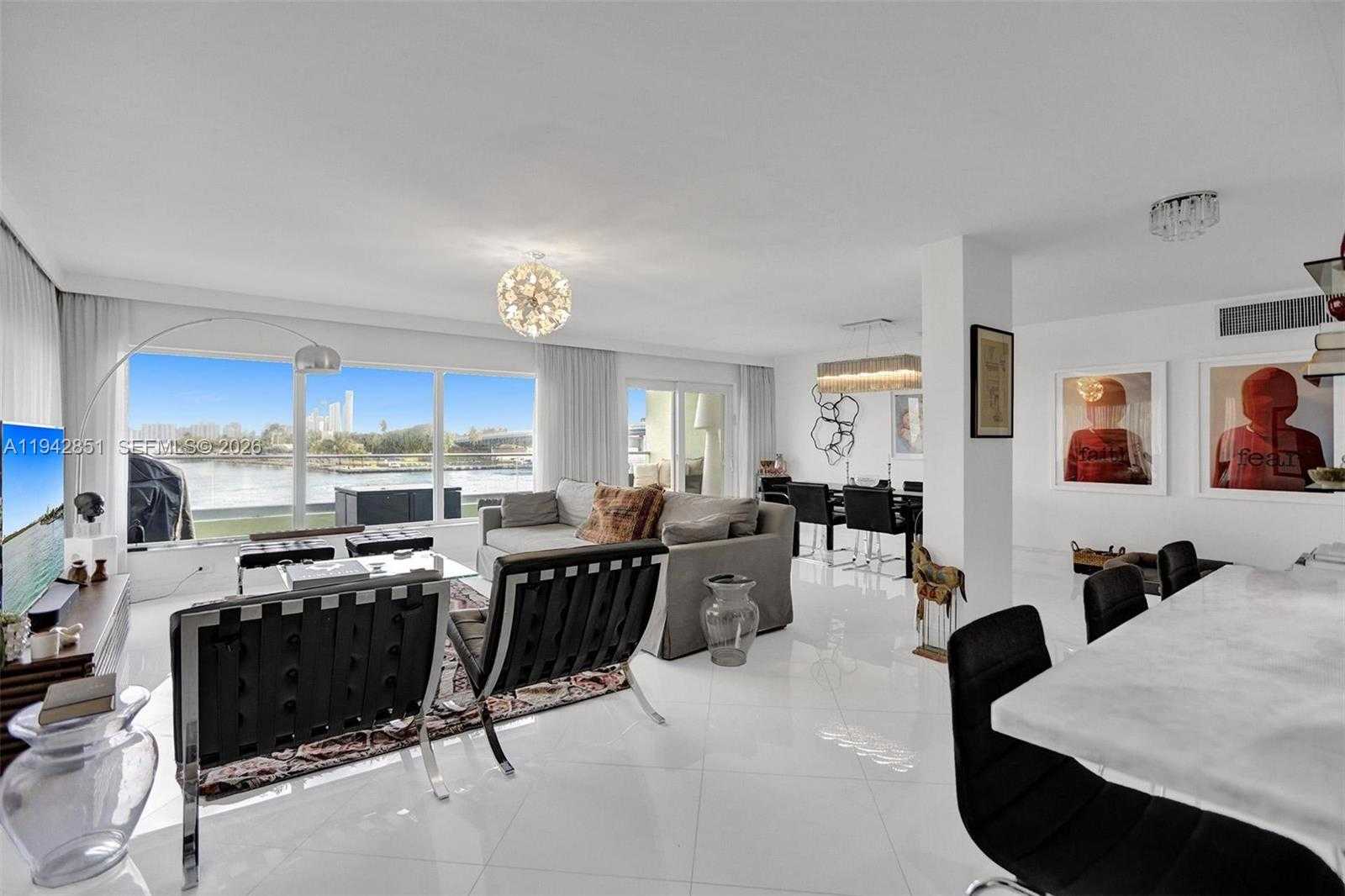 Small Image of 286 BAL BAY DR #3A, Bal Harbour Number 3