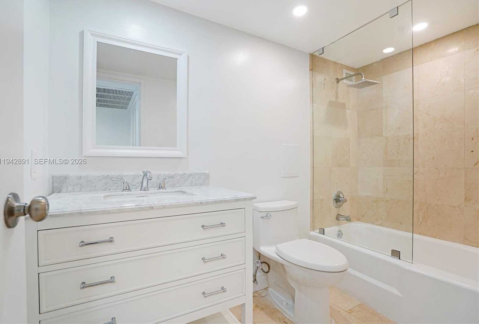 Small Image of 5101 COLLINS AVE #14P, Miami Beach Number 5