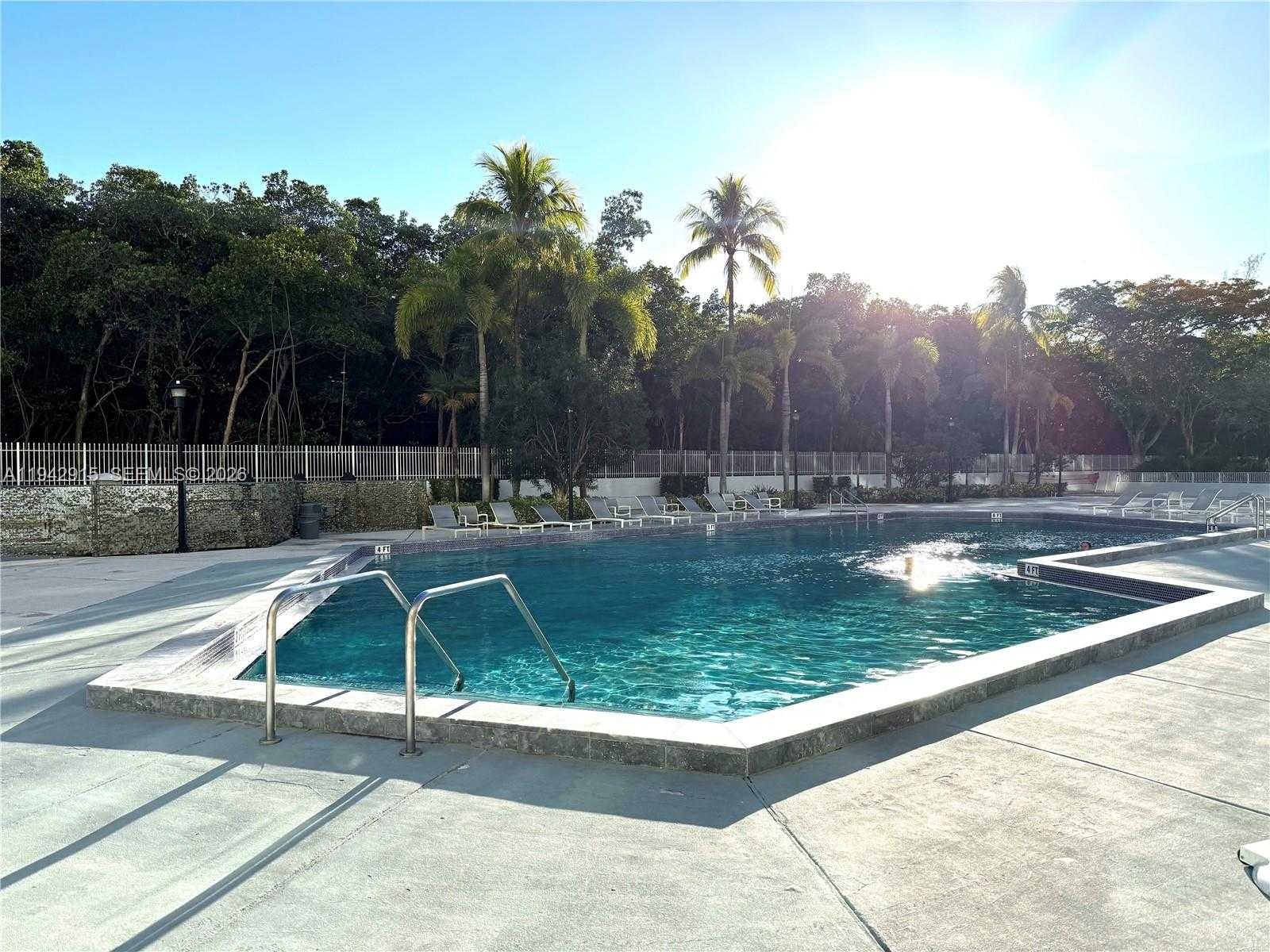 Small Image of 100 BAYVIEW DR #1611, Sunny Isles Beach Number 12