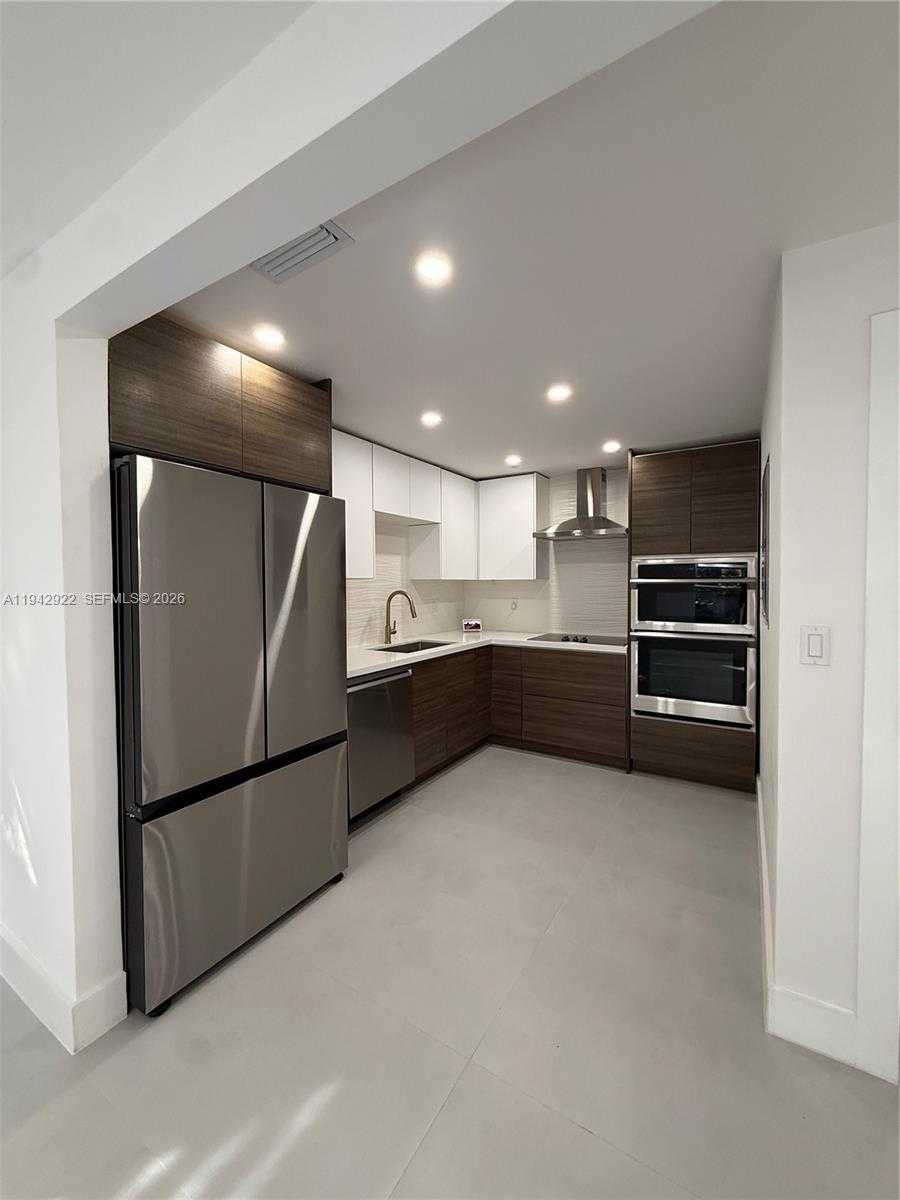 Small Image of 4430 NORTH WEST 1ST AVE, Miami Number 8