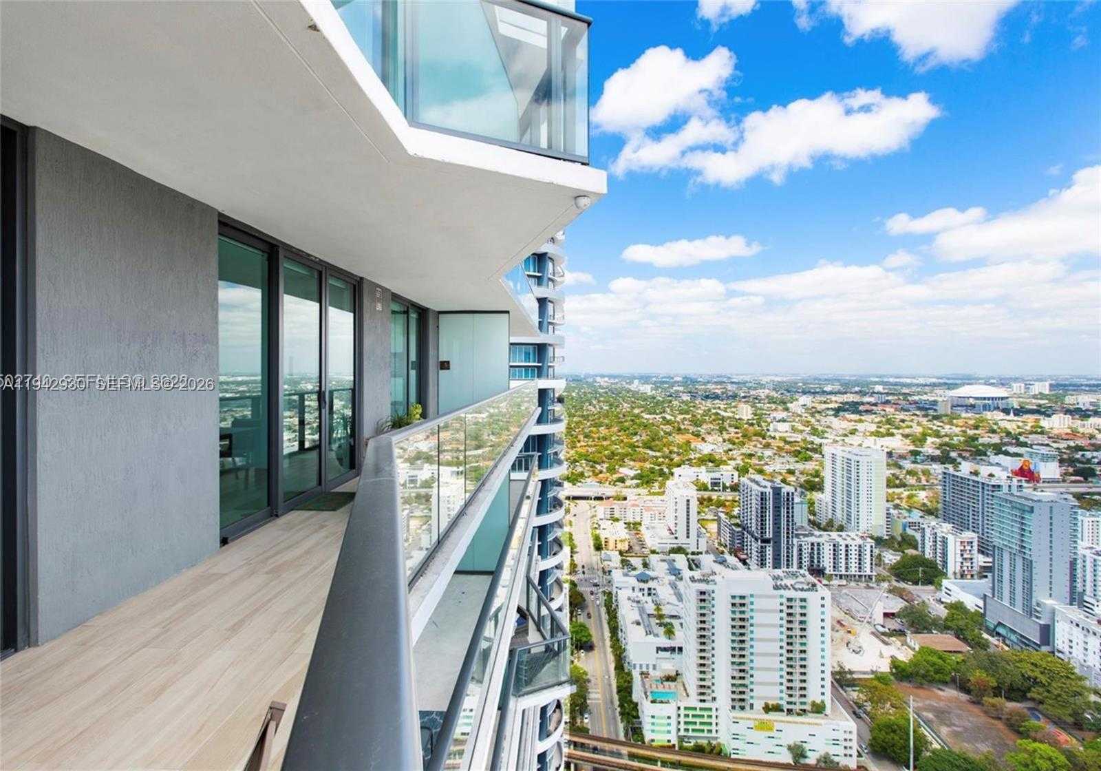 Small Image of 1300 SOUTH MIAMI AVE #4811, Miami Number 13