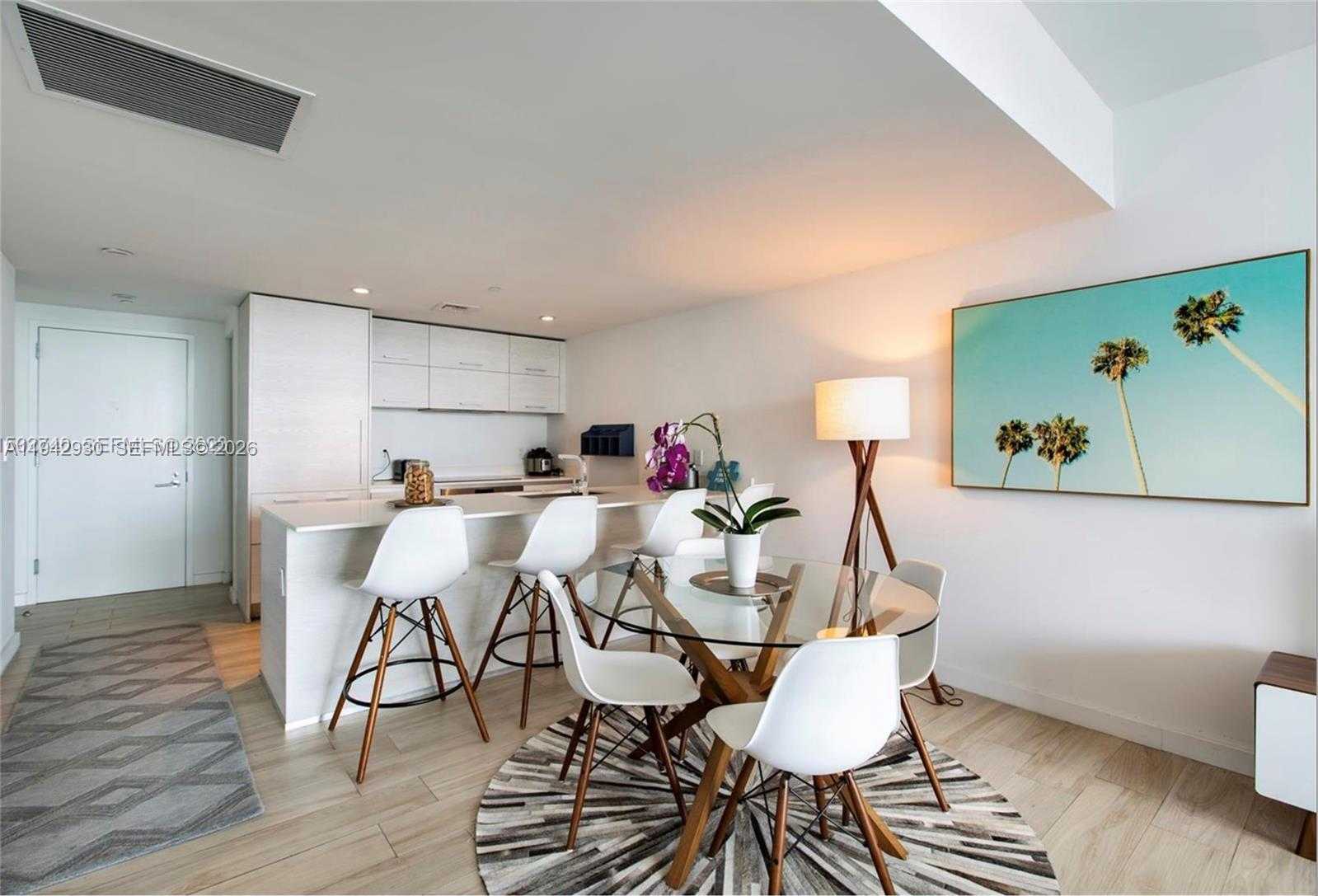 Small Image of 1300 SOUTH MIAMI AVE #4811, Miami Number 6