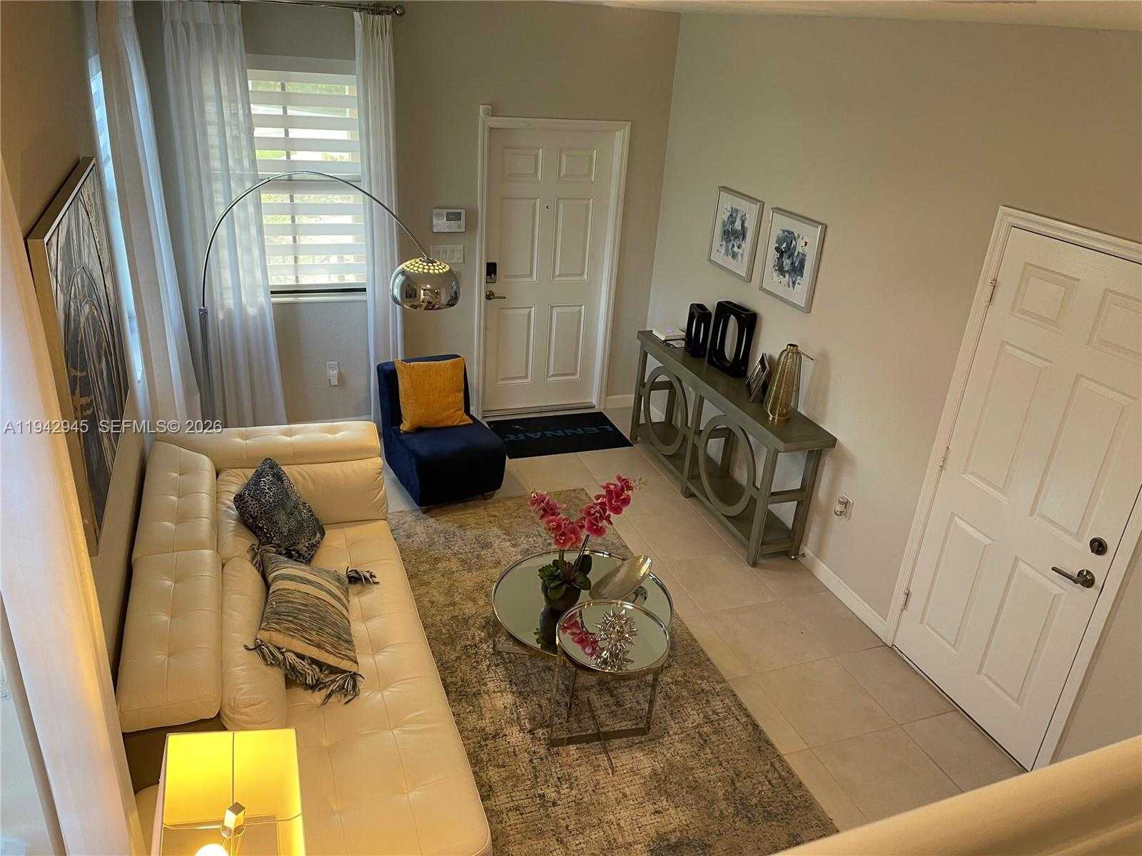 Small Image of 13119 SOUTH WEST 232ND LN, Unincorporated Dade County Number 11