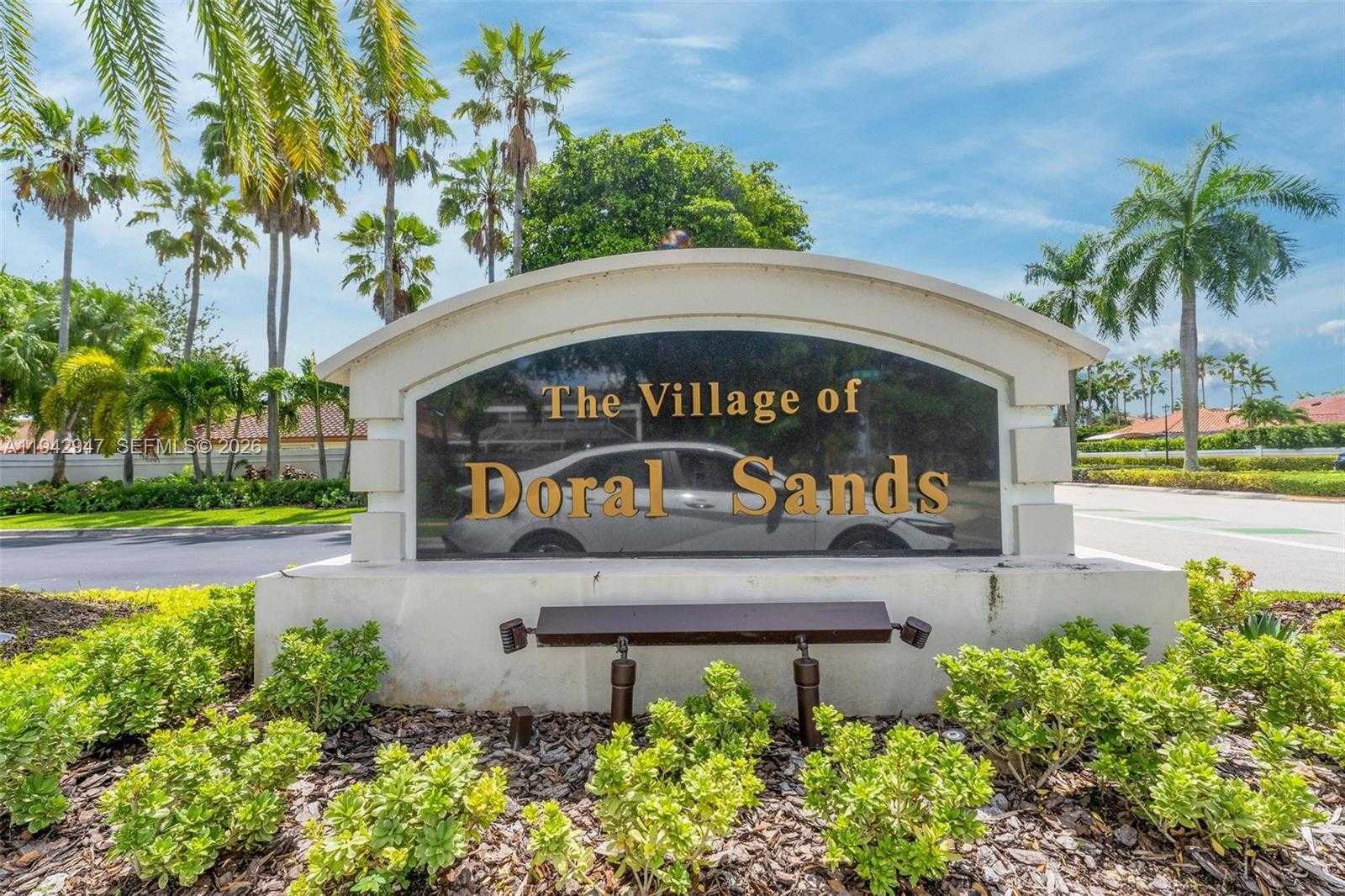 Small Image of 10635 NORTH WEST 54TH ST, Doral Number 42