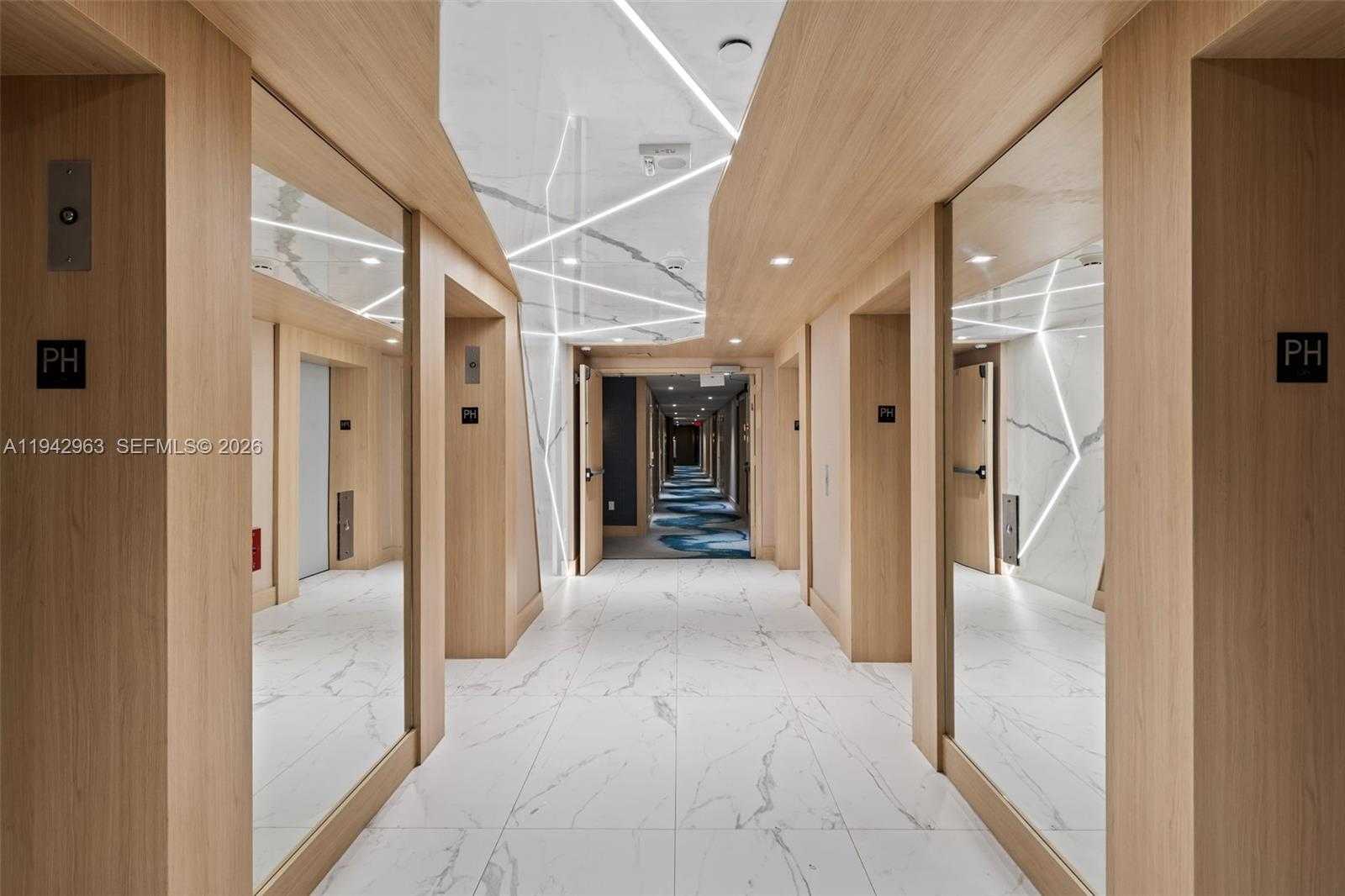 Small Image of 90 SOUTH WEST 3RD ST #PH-15, Miami Number 32