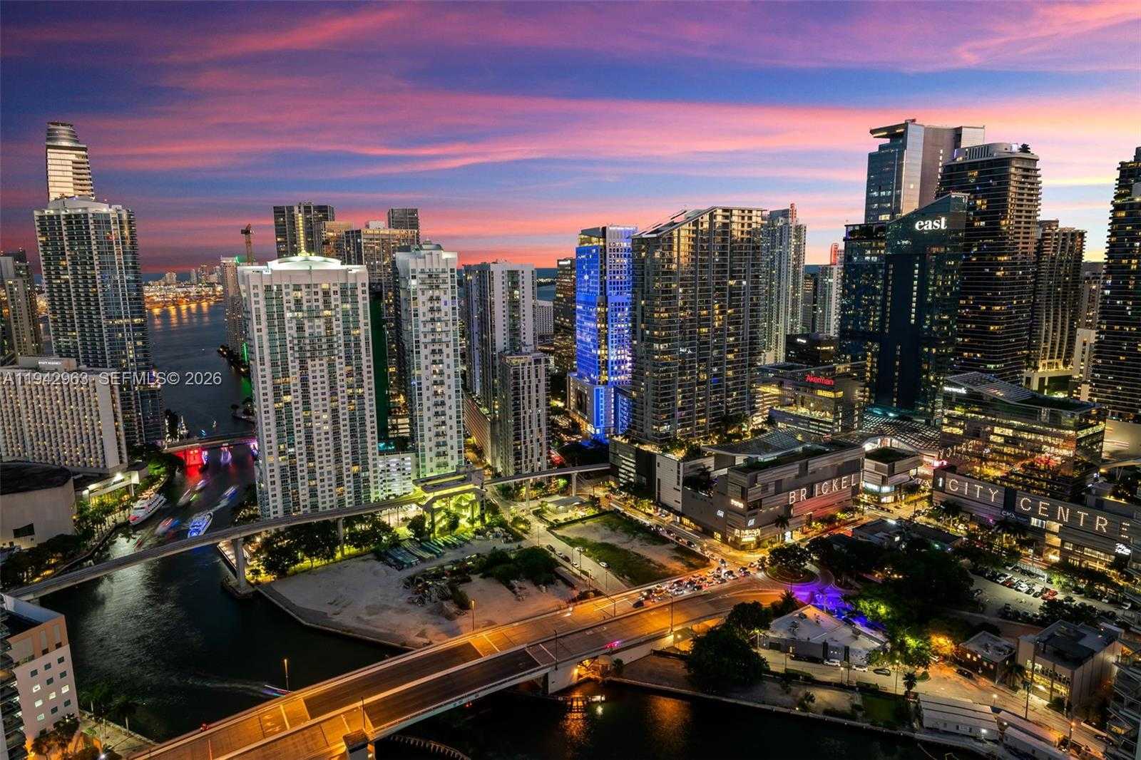 Small Image of 90 SOUTH WEST 3RD ST #PH-15, Miami Number 54