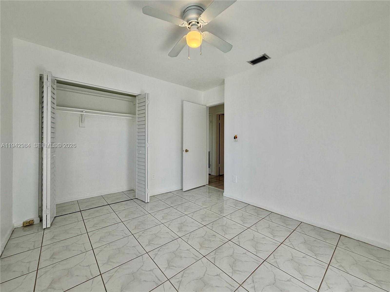 Small Image of 12111 SOUTH WEST 107TH ST, Miami Number 15