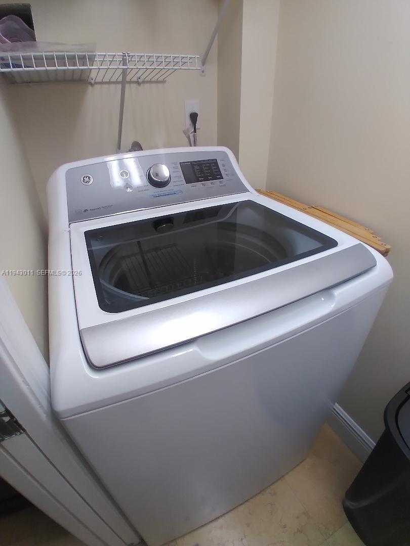 Small Image of 6917 COLLINS AVE #722, Miami Beach Number 17