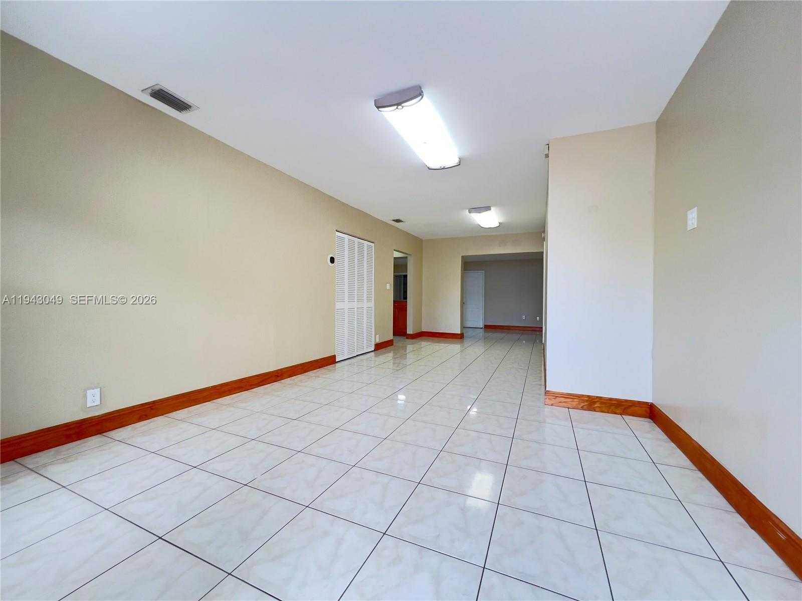 Small Image of 2761 SOUTH WEST 33RD CT #A, Miami Number 15