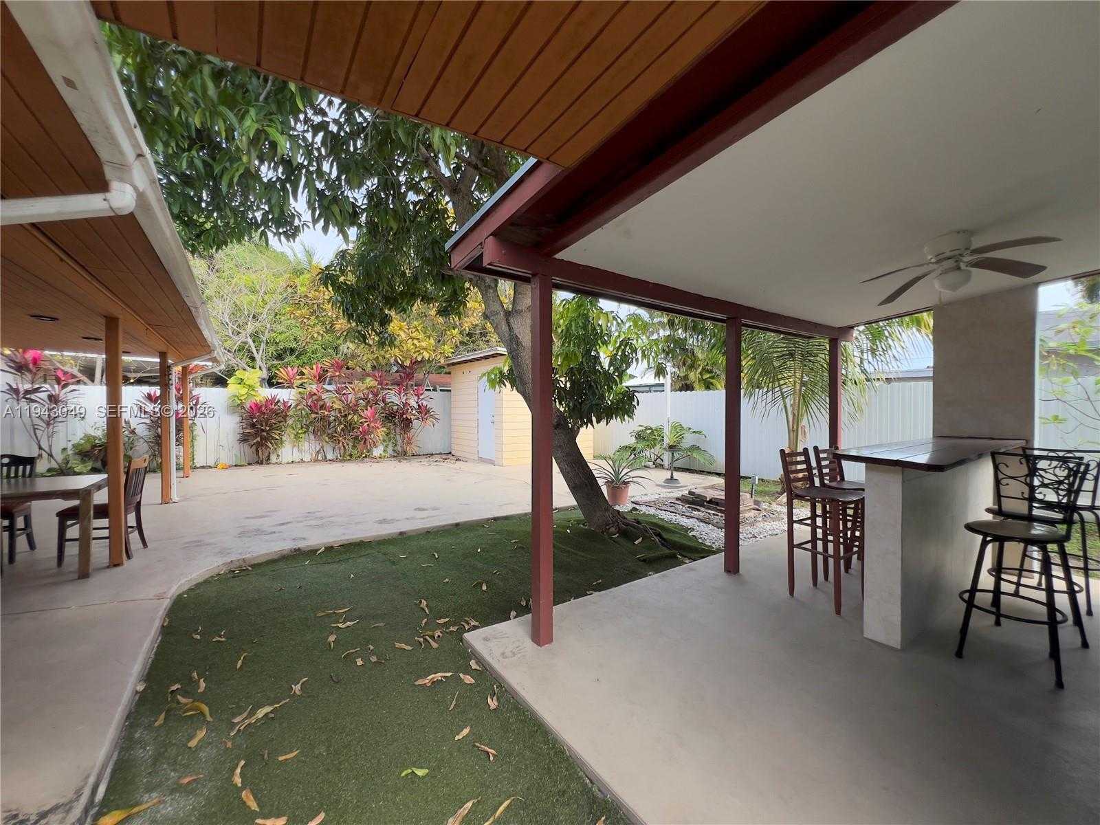 Small Image of 2761 SOUTH WEST 33RD CT #A, Miami Number 21