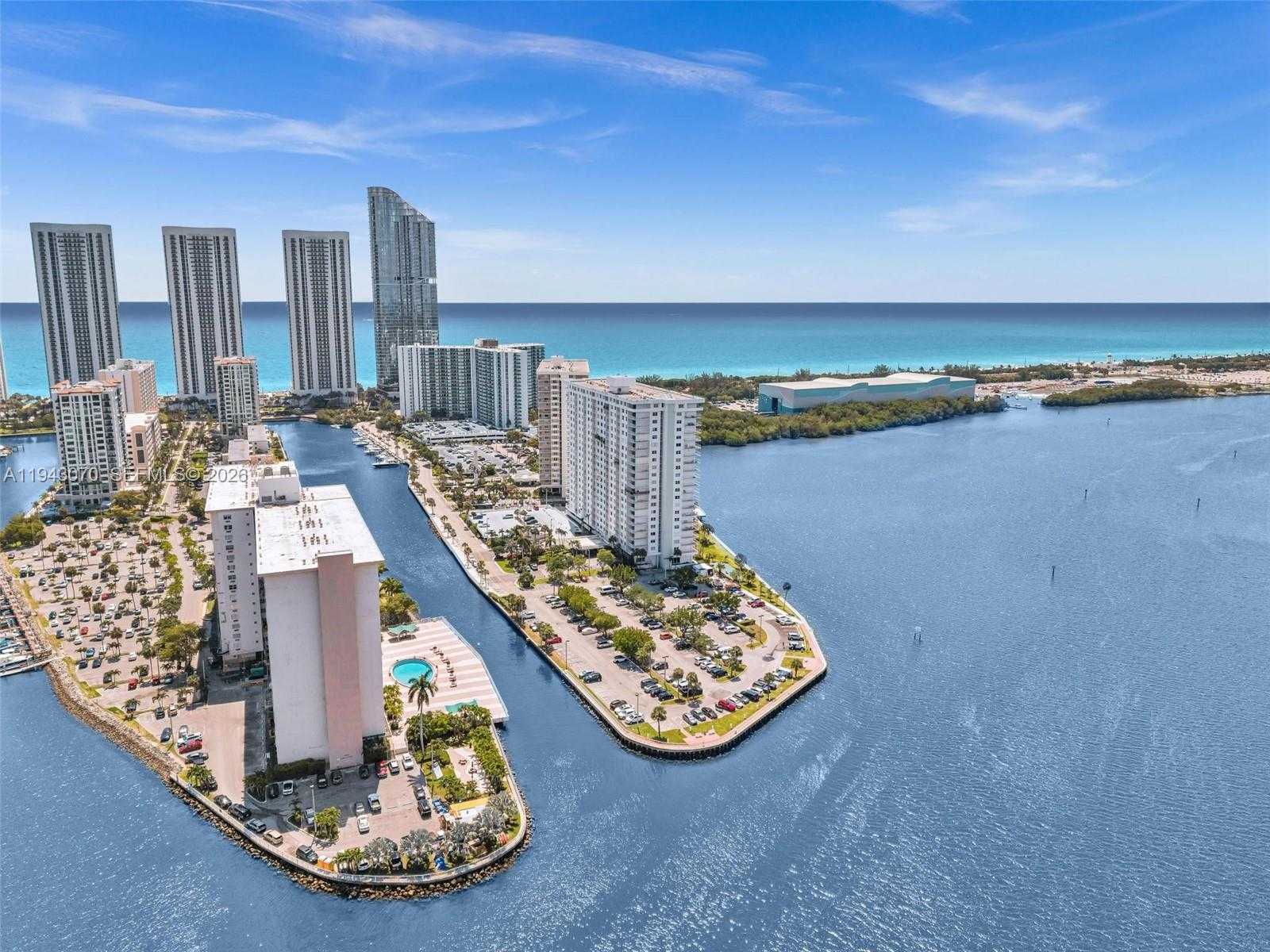 Small Image of 500 BAYVIEW DR #228, Sunny Isles Beach Number 27