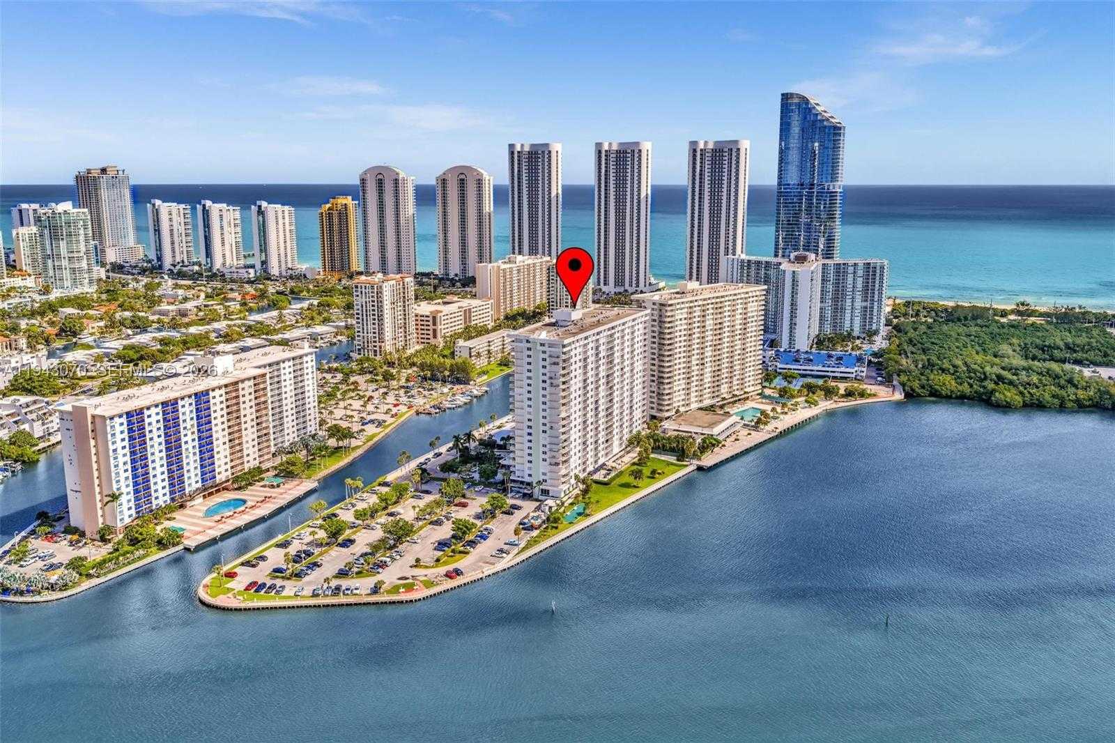 Small Image of 500 BAYVIEW DR #228, Sunny Isles Beach Number 32
