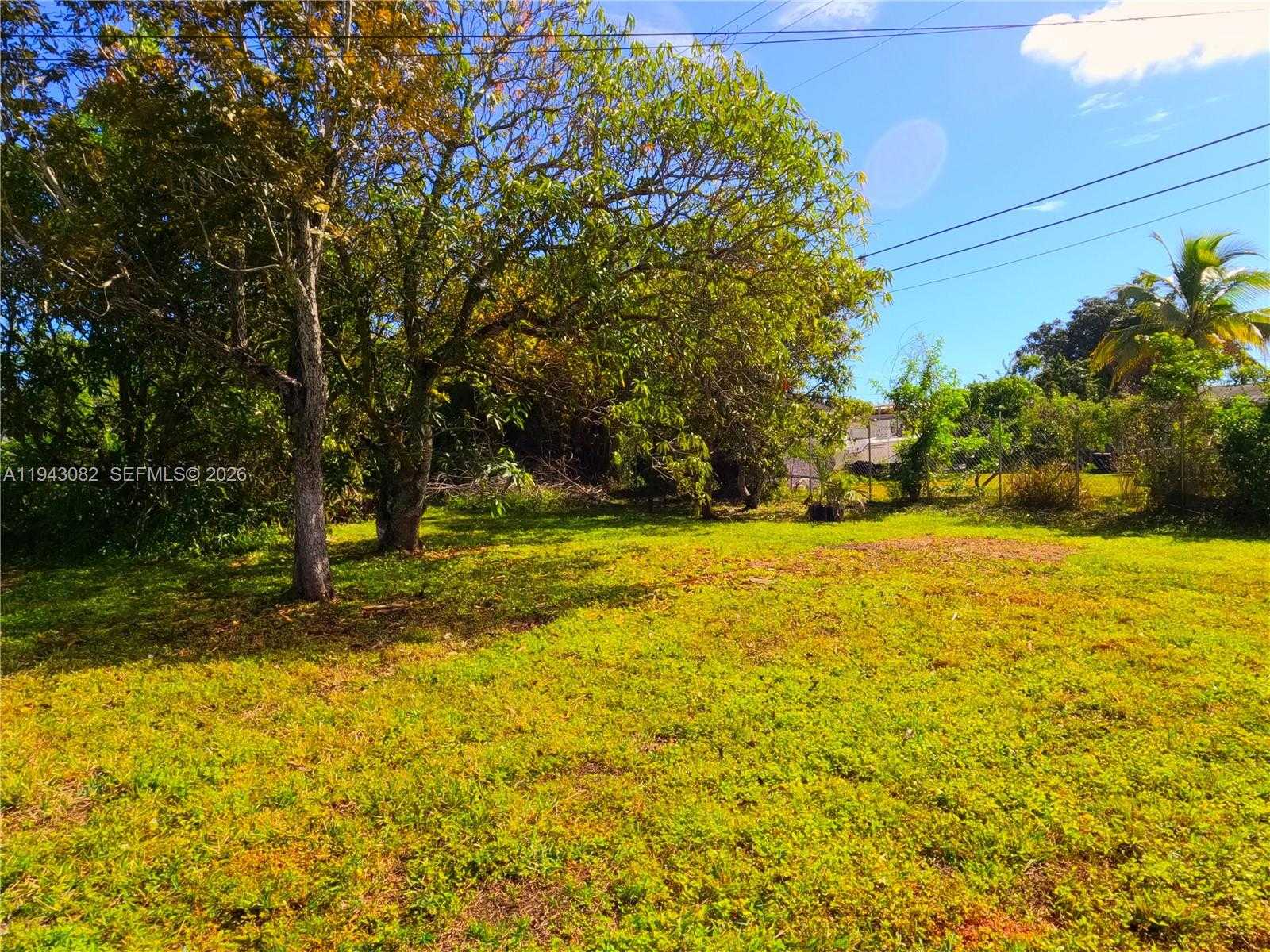 Small Image of 10450 SOUTH WEST 182ND ST, Miami Number 16