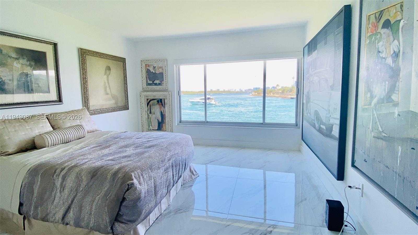 Small Image of 286 BAL BAY DR #2B, Bal Harbour Number 3
