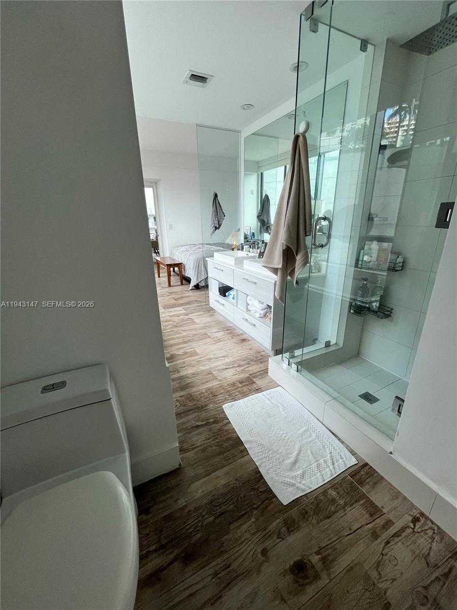 Small Image of 650 NORTH EAST 32ND ST #608, Miami Number 15