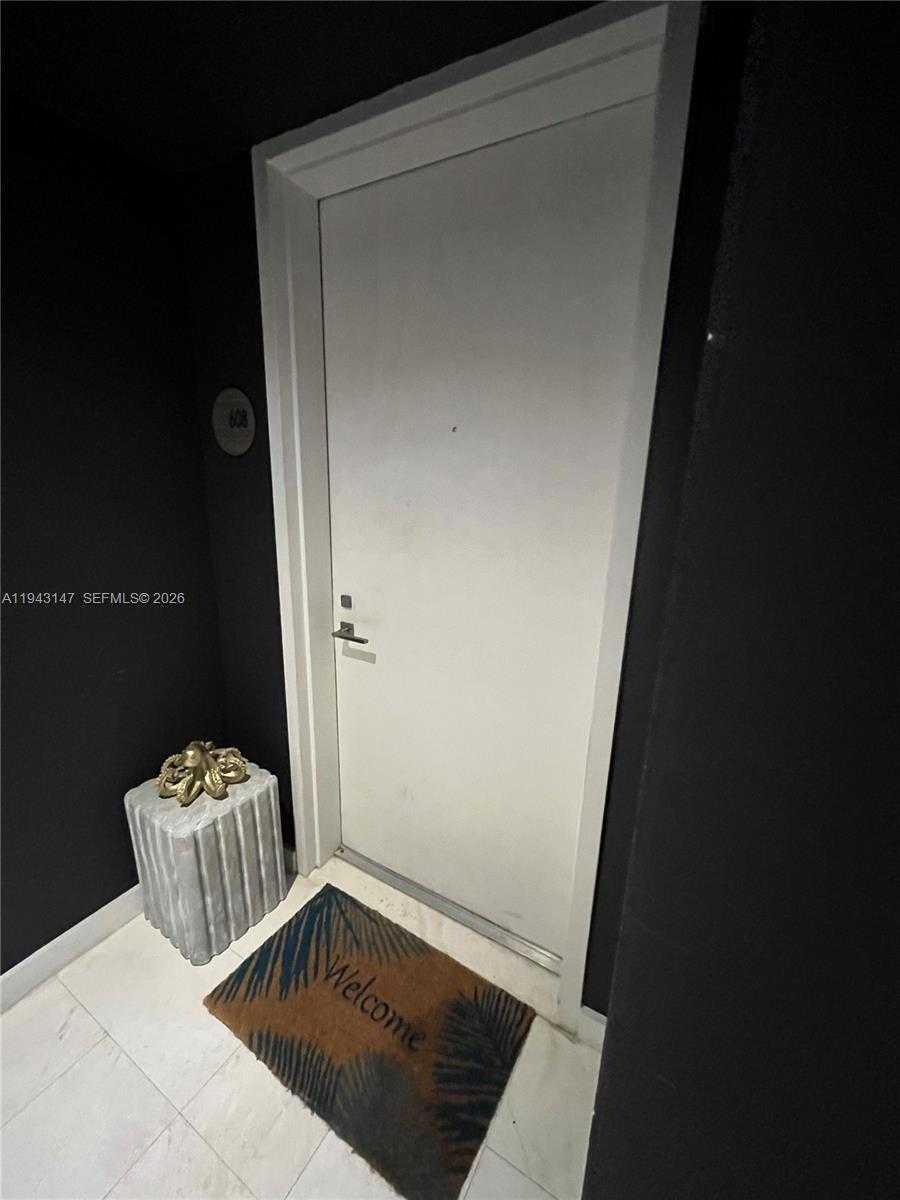 Small Image of 650 NORTH EAST 32ND ST #608, Miami Number 19