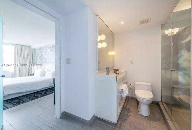 Small Image of 1100 WEST AVE #721, Miami Beach Number 15