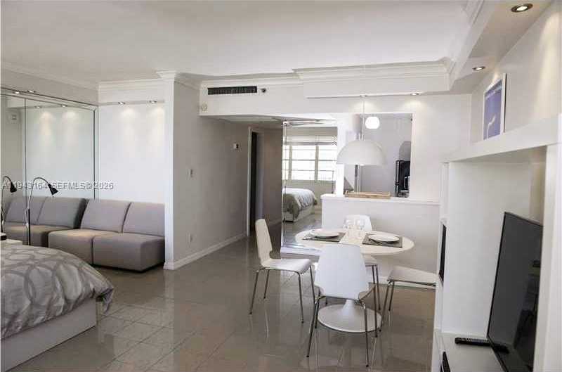 Small Image of 100 LINCOLN RD #1440, Miami Beach Number 9