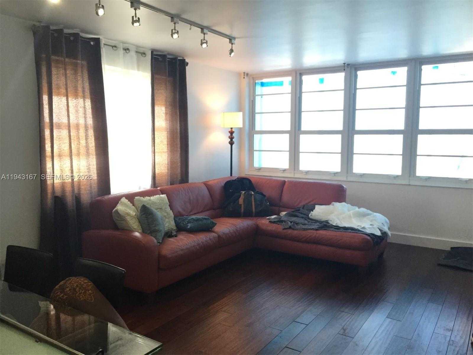 Small Image of 100 LINCOLN RD #814, Miami Beach Number 15