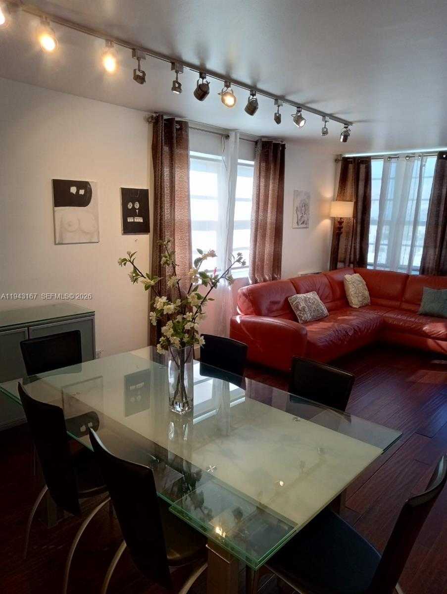 Small Image of 100 LINCOLN RD #814, Miami Beach Number 17