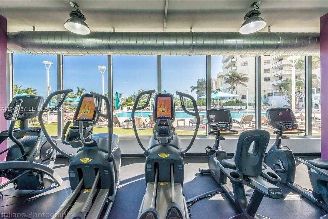 Small Image of 100 LINCOLN RD #814, Miami Beach Number 30