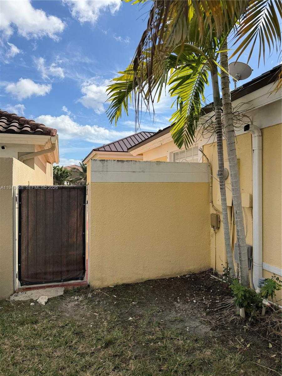 Small Image of 14640 SOUTH WEST 132ND CT, Miami Number 13