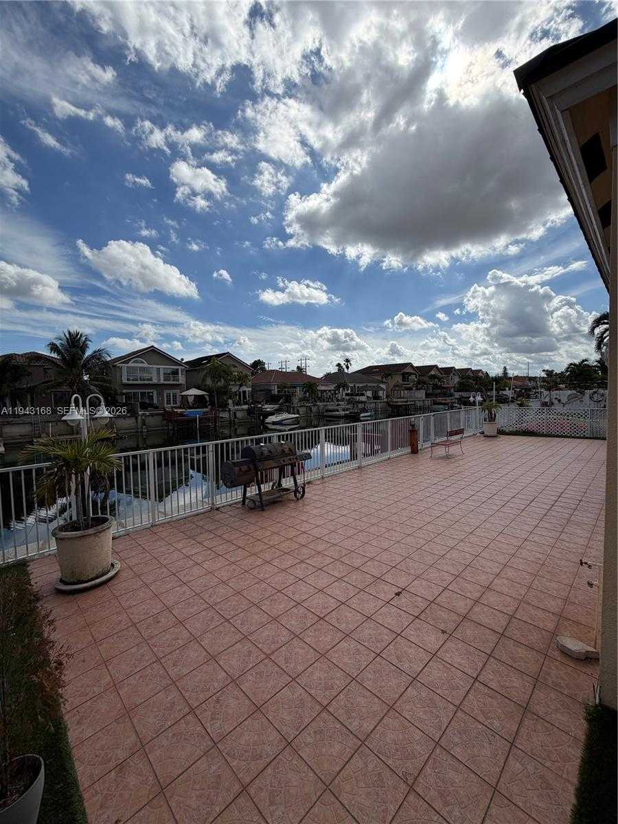 Small Image of 14640 SOUTH WEST 132ND CT, Miami Number 19