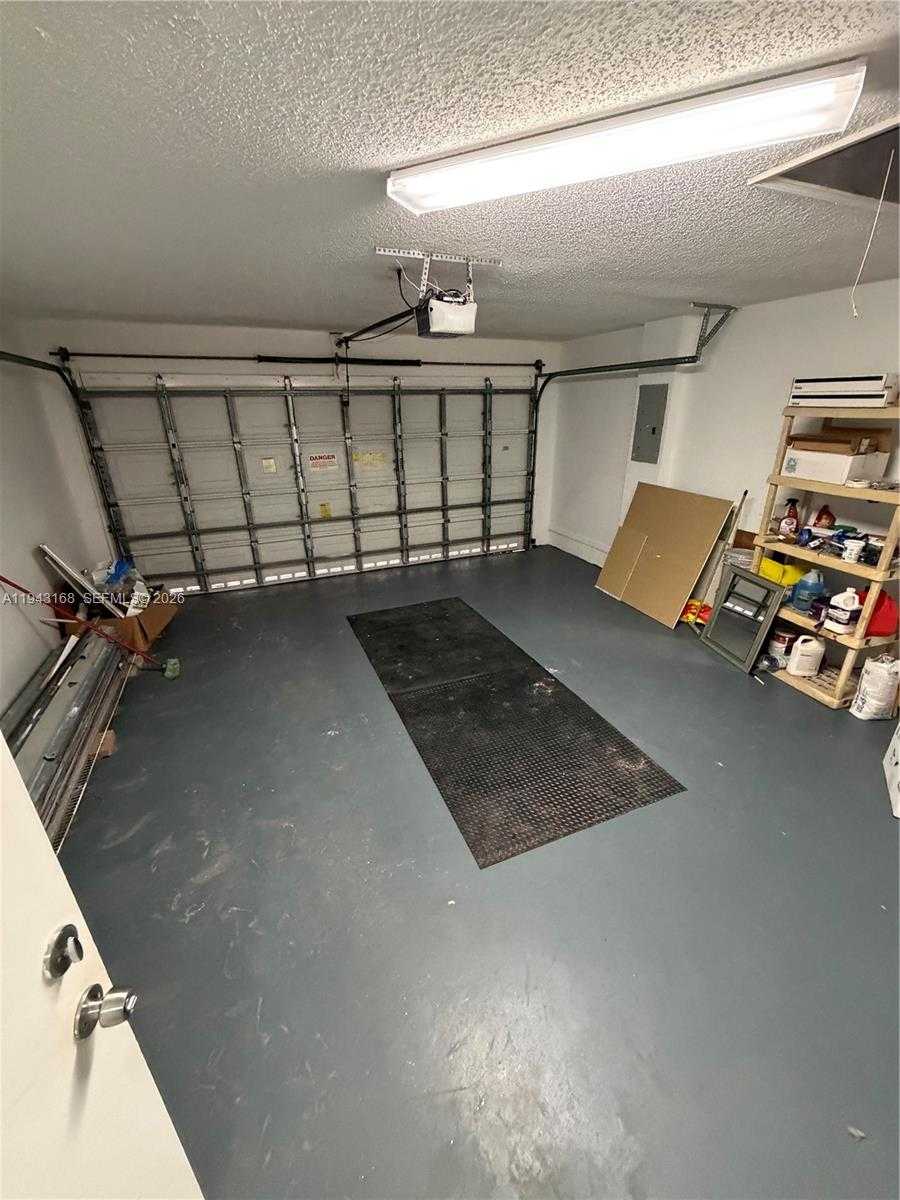 Small Image of 14640 SOUTH WEST 132ND CT, Miami Number 31