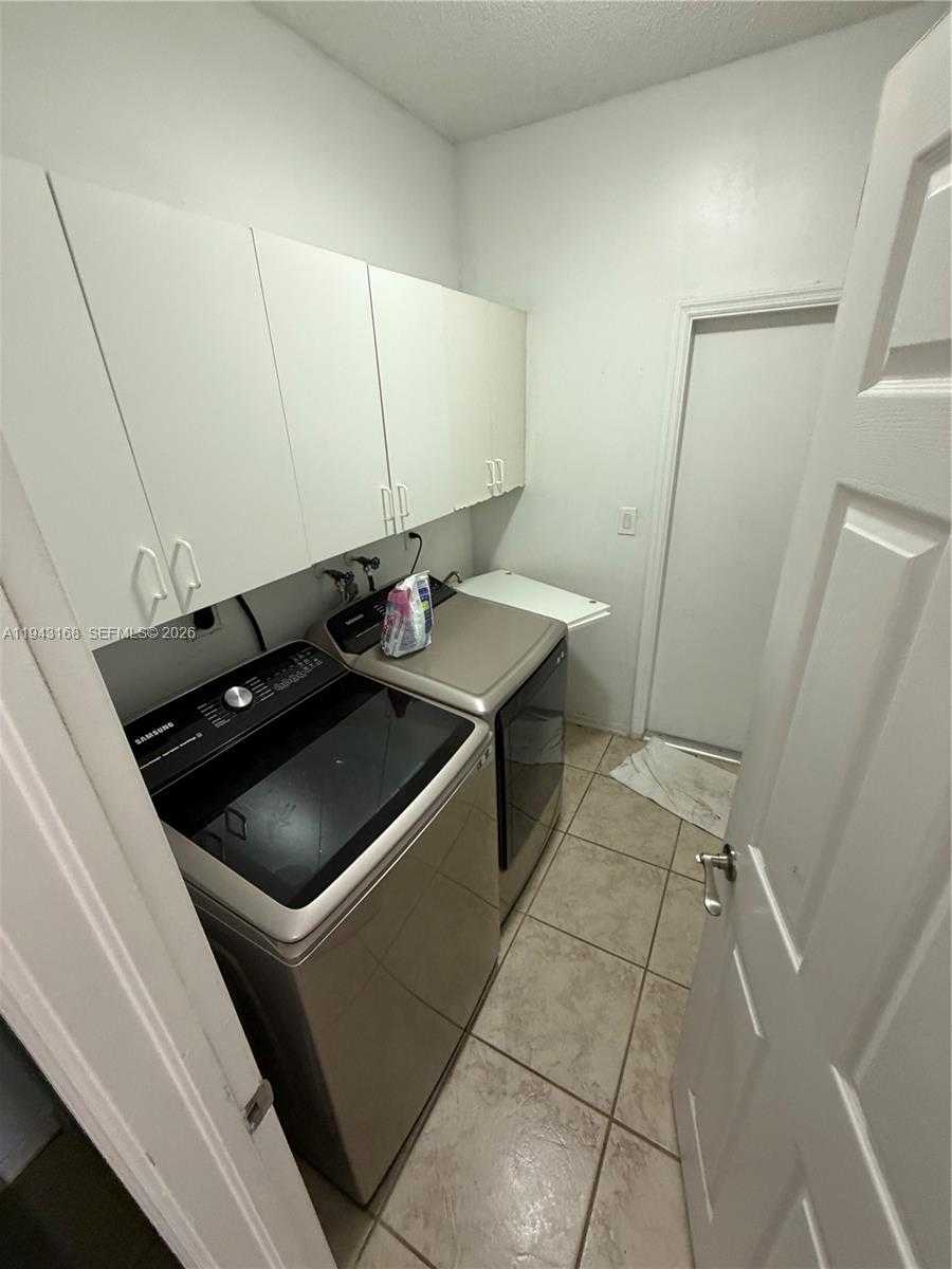 Small Image of 14640 SOUTH WEST 132ND CT, Miami Number 32