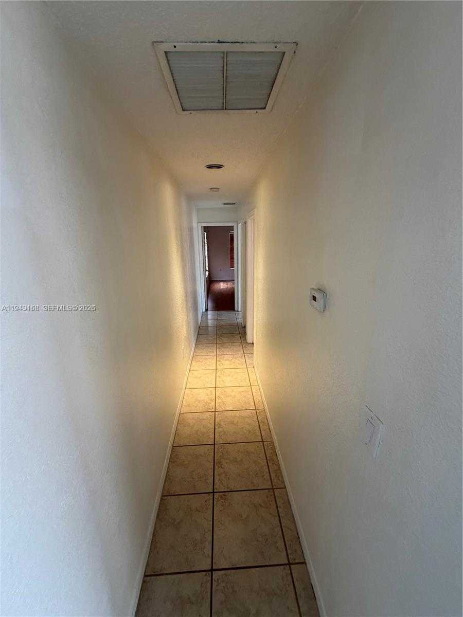 Small Image of 14640 SOUTH WEST 132ND CT, Miami Number 37