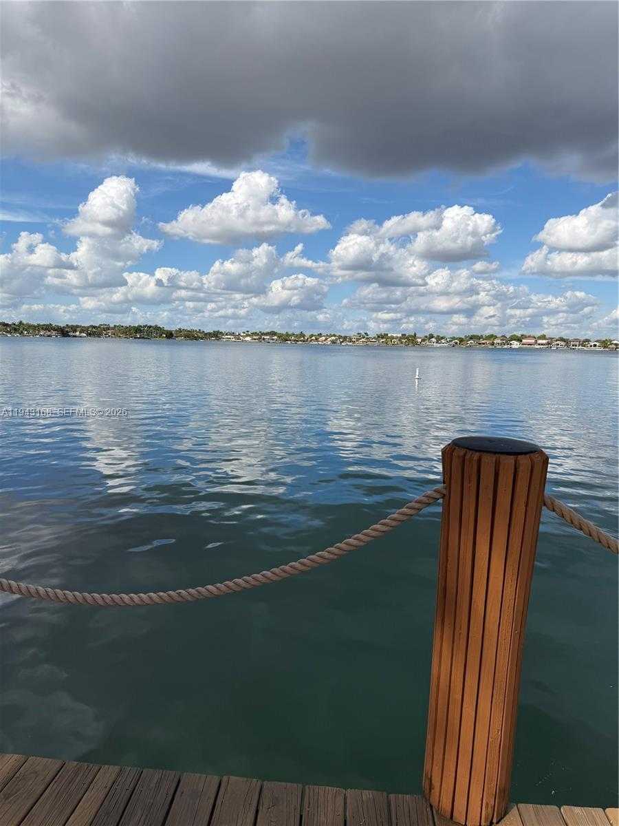 Small Image of 14640 SOUTH WEST 132ND CT, Miami Number 47