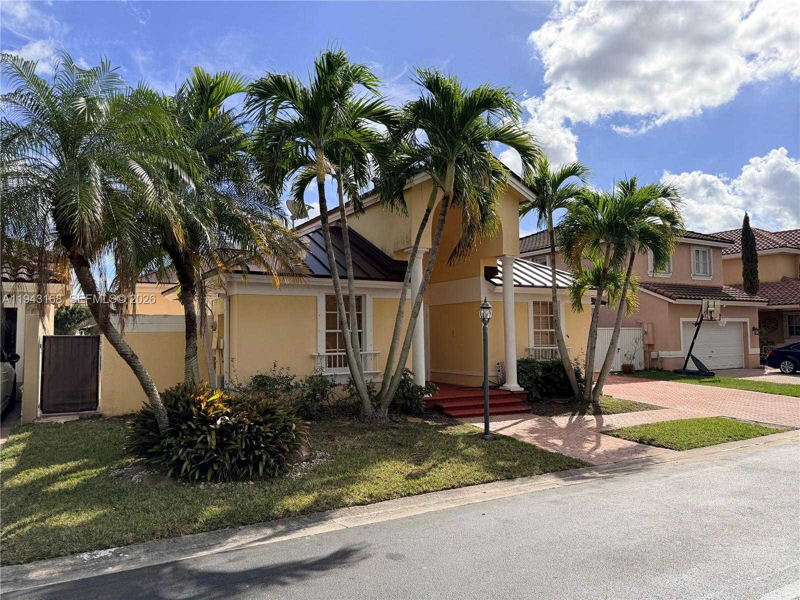 Small Image of 14640 SOUTH WEST 132ND CT, Miami Number 6