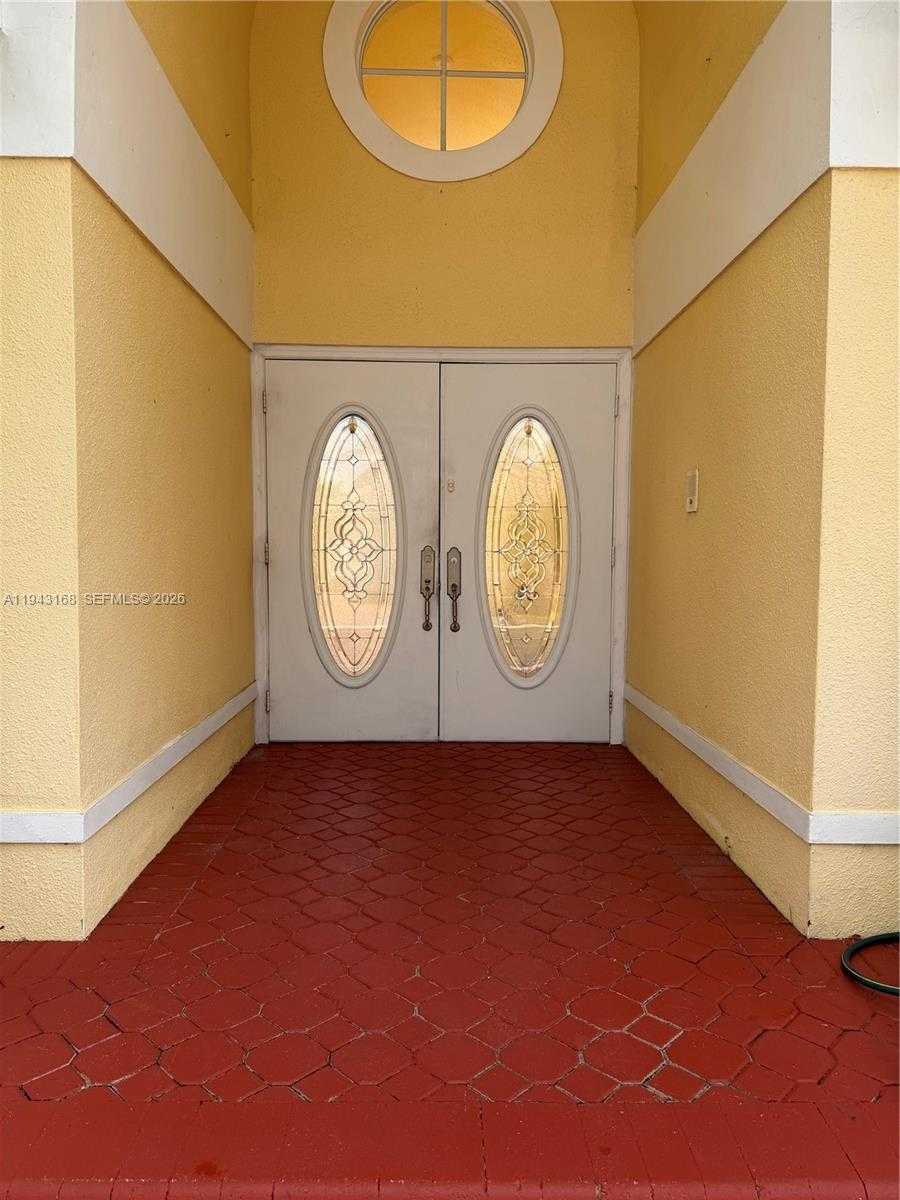 Small Image of 14640 SOUTH WEST 132ND CT, Miami Number 7