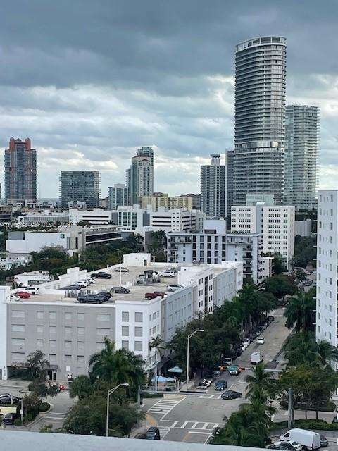 Small Image of 1100 WEST AVE #1401, Miami Beach Number 58