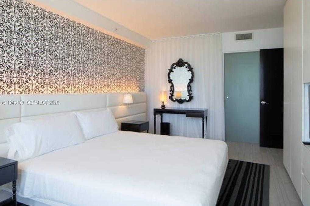 Small Image of 1100 WEST AVE #1401, Miami Beach Number 7