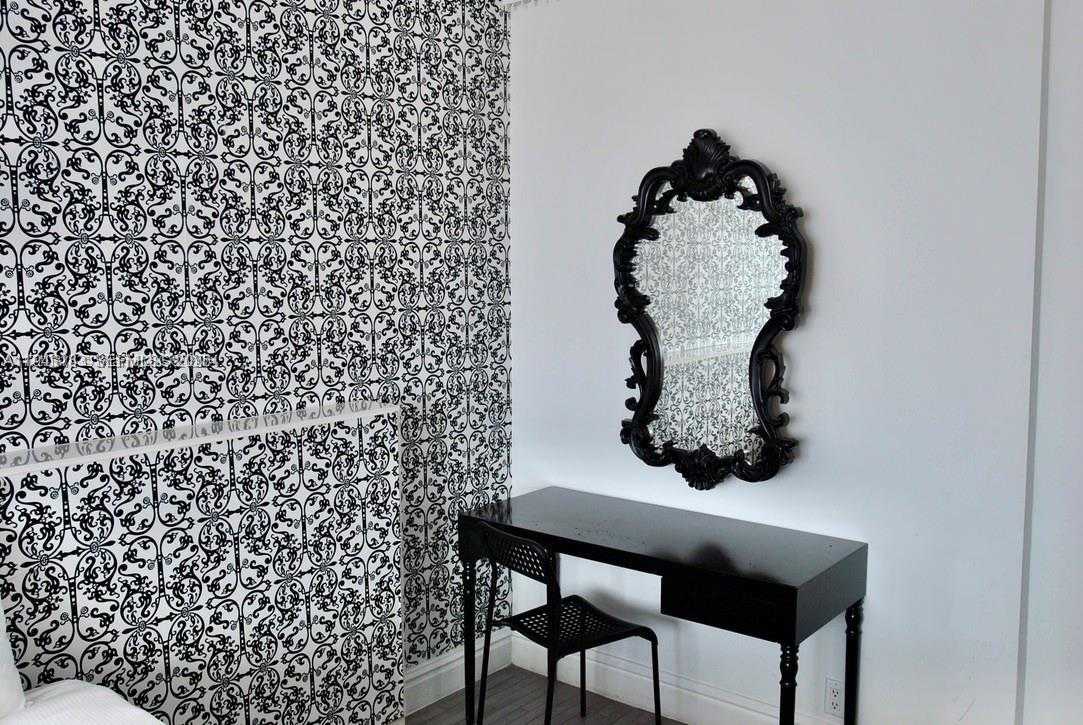 Small Image of 1100 WEST AVE #1401, Miami Beach Number 9