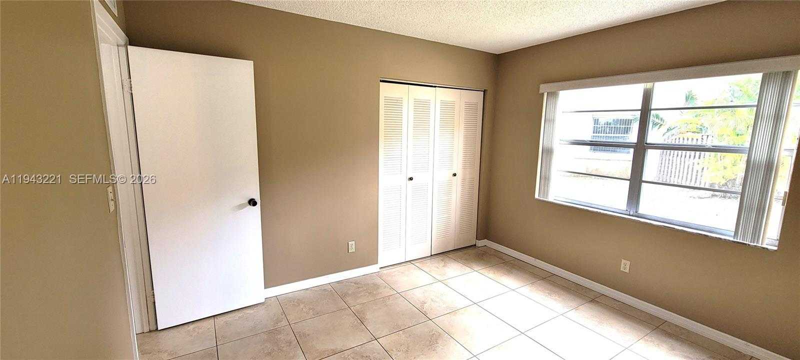 Small Image of 9004 SOUTH WEST 137 ST #B, Miami Number 10