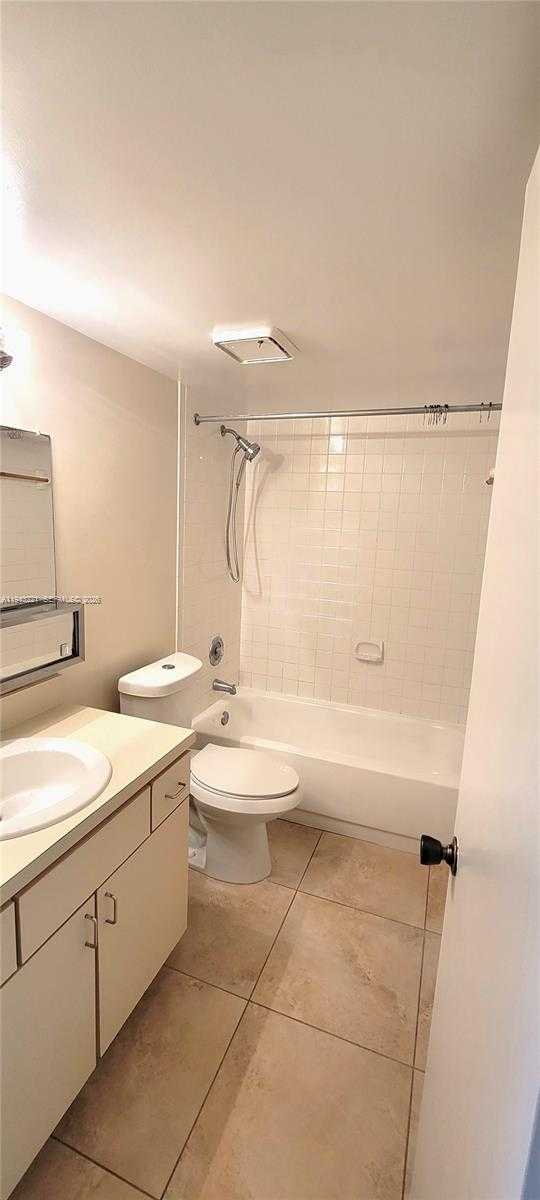 Small Image of 9004 SOUTH WEST 137 ST #B, Miami Number 11