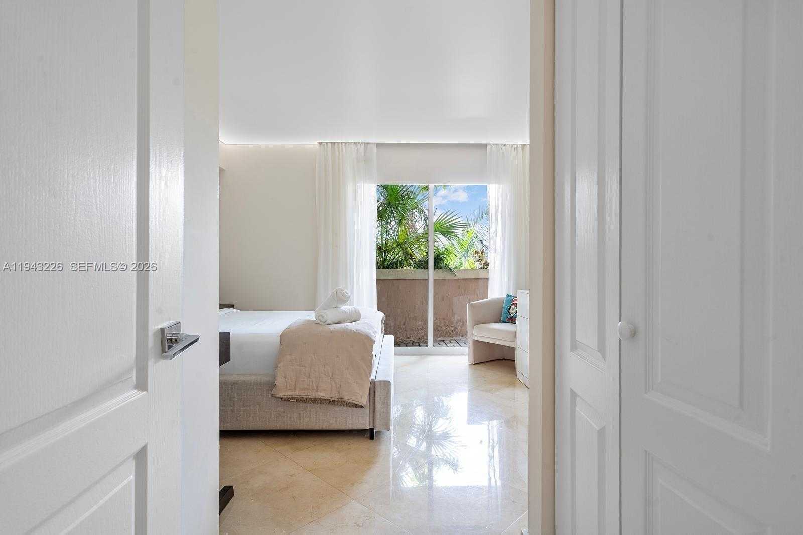 Small Image of 17555 ATLANTIC BLVD #508, Sunny Isles Beach Number 38