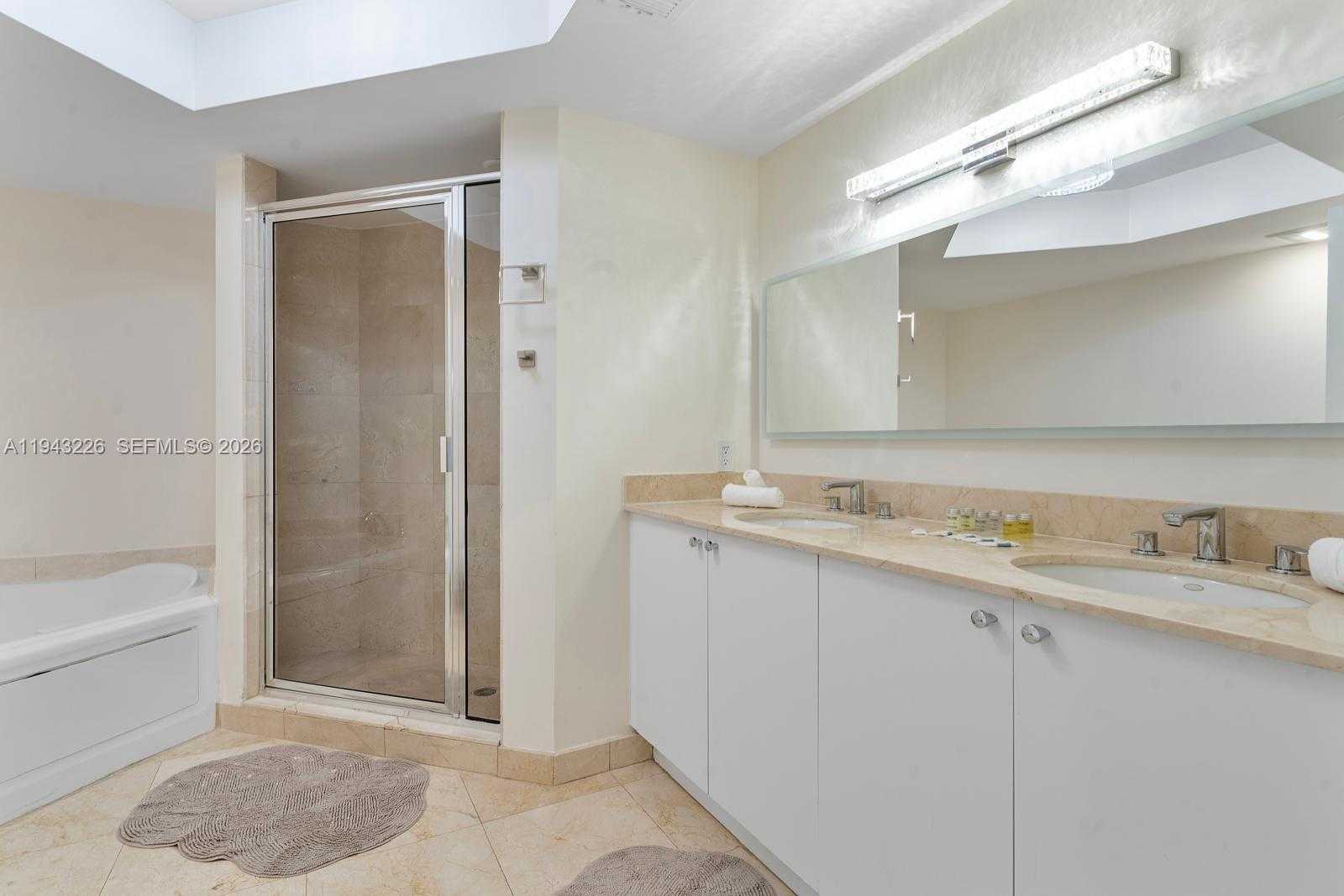 Small Image of 17555 ATLANTIC BLVD #508, Sunny Isles Beach Number 49