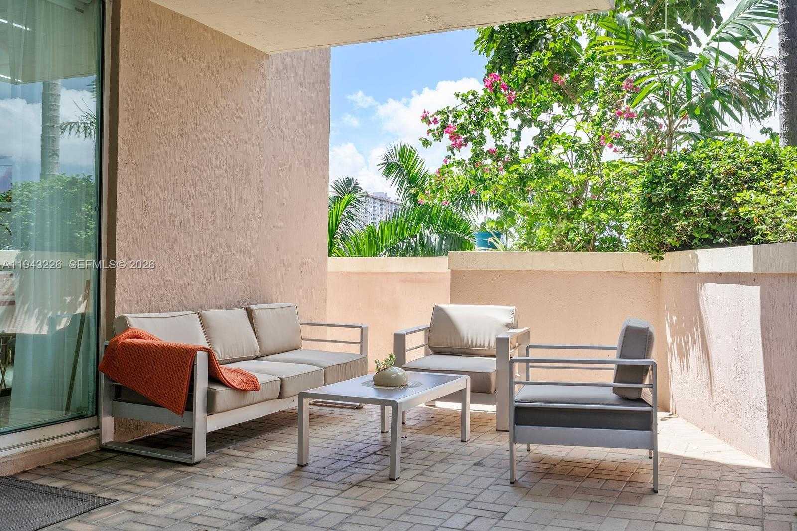 Small Image of 17555 ATLANTIC BLVD #508, Sunny Isles Beach Number 58